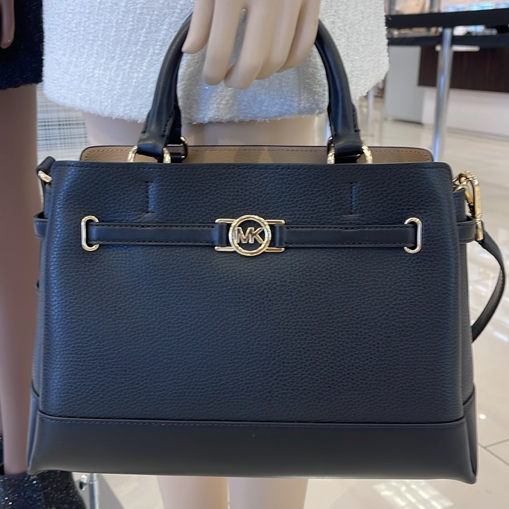 Michael Kors Mercer Large Top-Zip Belted Satchel Crossbody Purse
Black
NWT - Picture 10 of 16